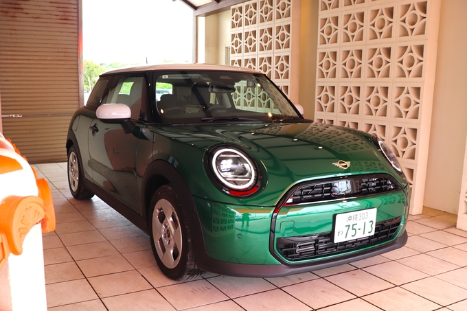 【コンパクトカー・満タン返し不要プラン】令和６年式 新型MINI COOPER 3DOOR C（4名定員）画像2